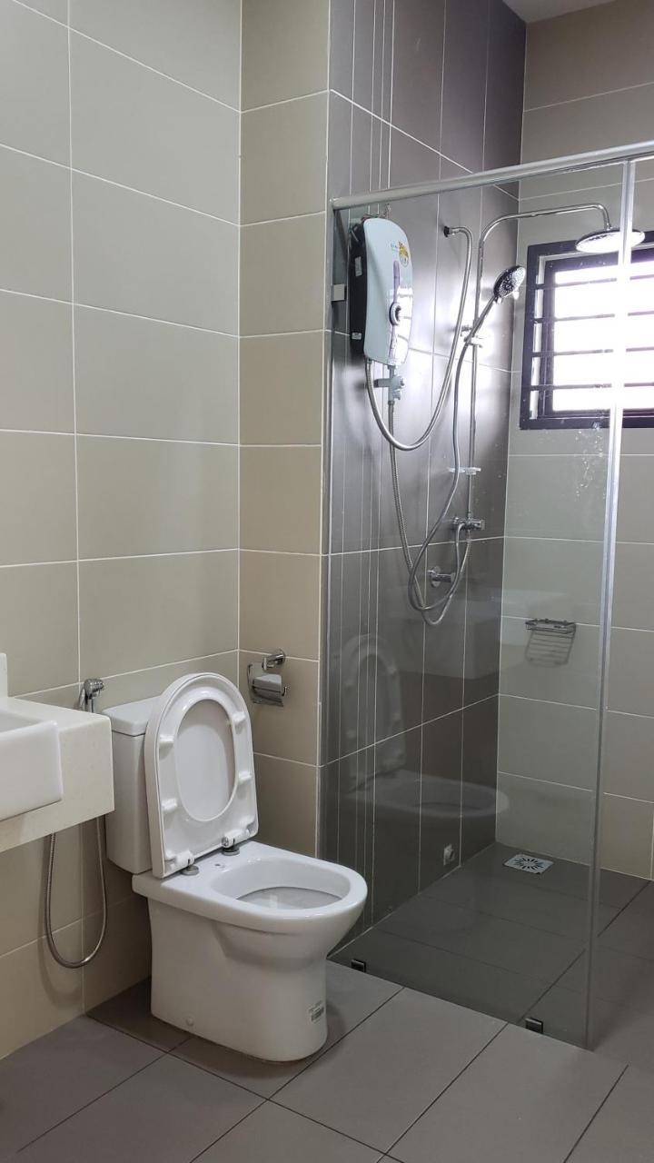 Sr Home-Stay @ Klia Kuala Lumpur Eksteriør billede