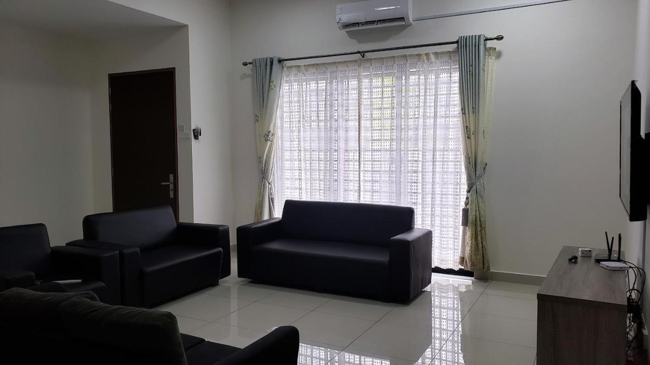 Sr Home-Stay @ Klia Kuala Lumpur Eksteriør billede
