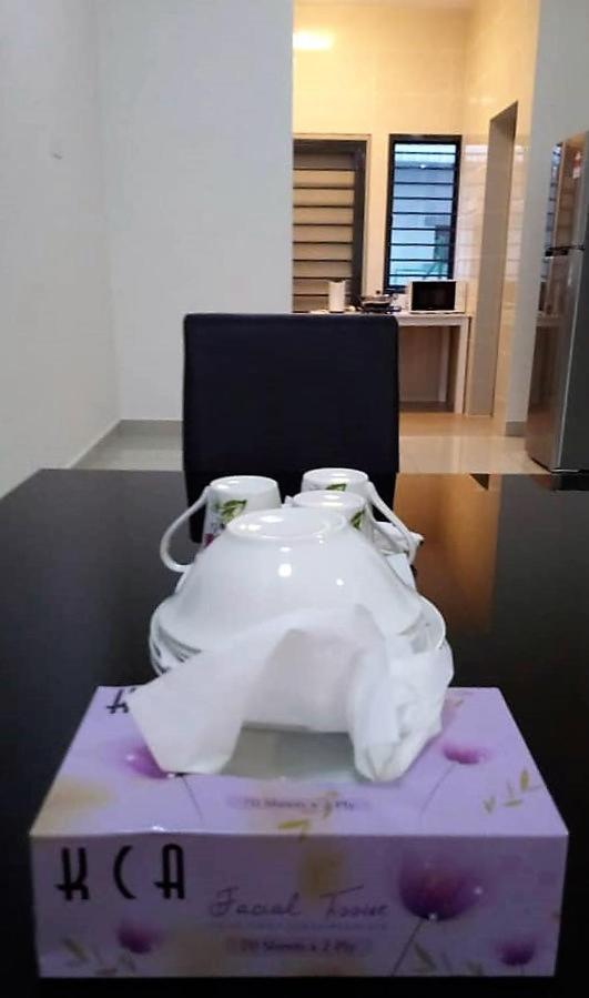 Sr Home-Stay @ Klia Kuala Lumpur Eksteriør billede